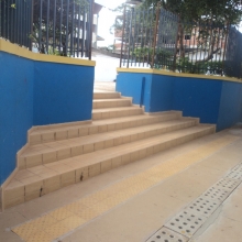 Acessibilidade , rampas e escadas
