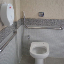 Instalação de acessórios sanitários